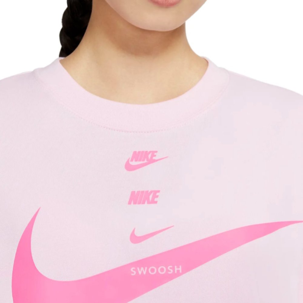 Nike || Sportswear Logo Oversize Cotton Graphic Tee